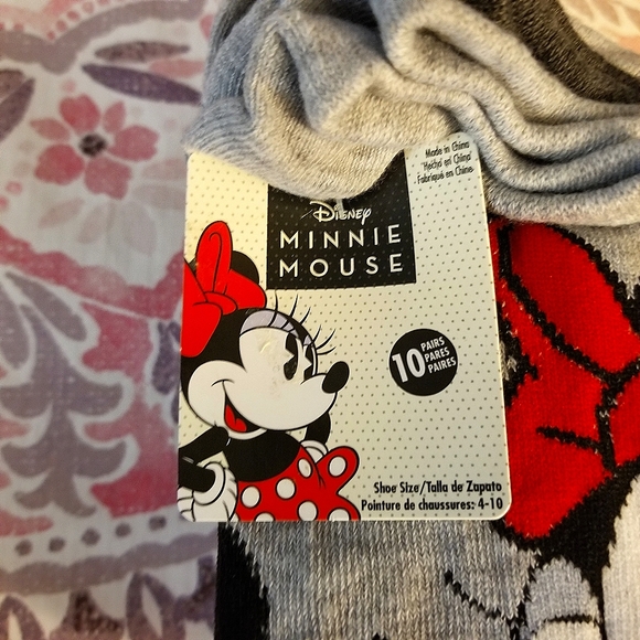 10 Pairs Disney Minnie Mouse Ankle No Show Socks Women's Shoe Size 4-10 Grey Red - Picture 2 of 7